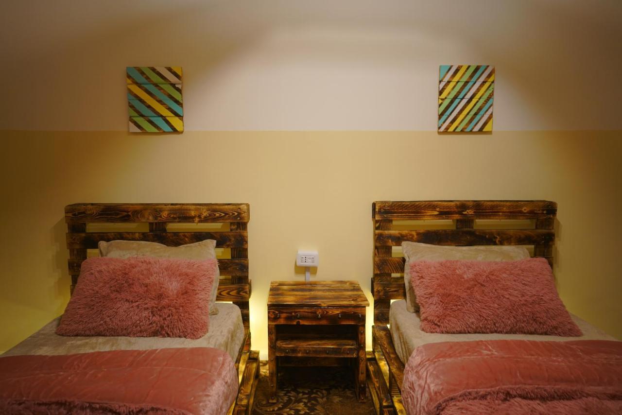Petra Wooden House Apartment Wadi Musa Exterior photo