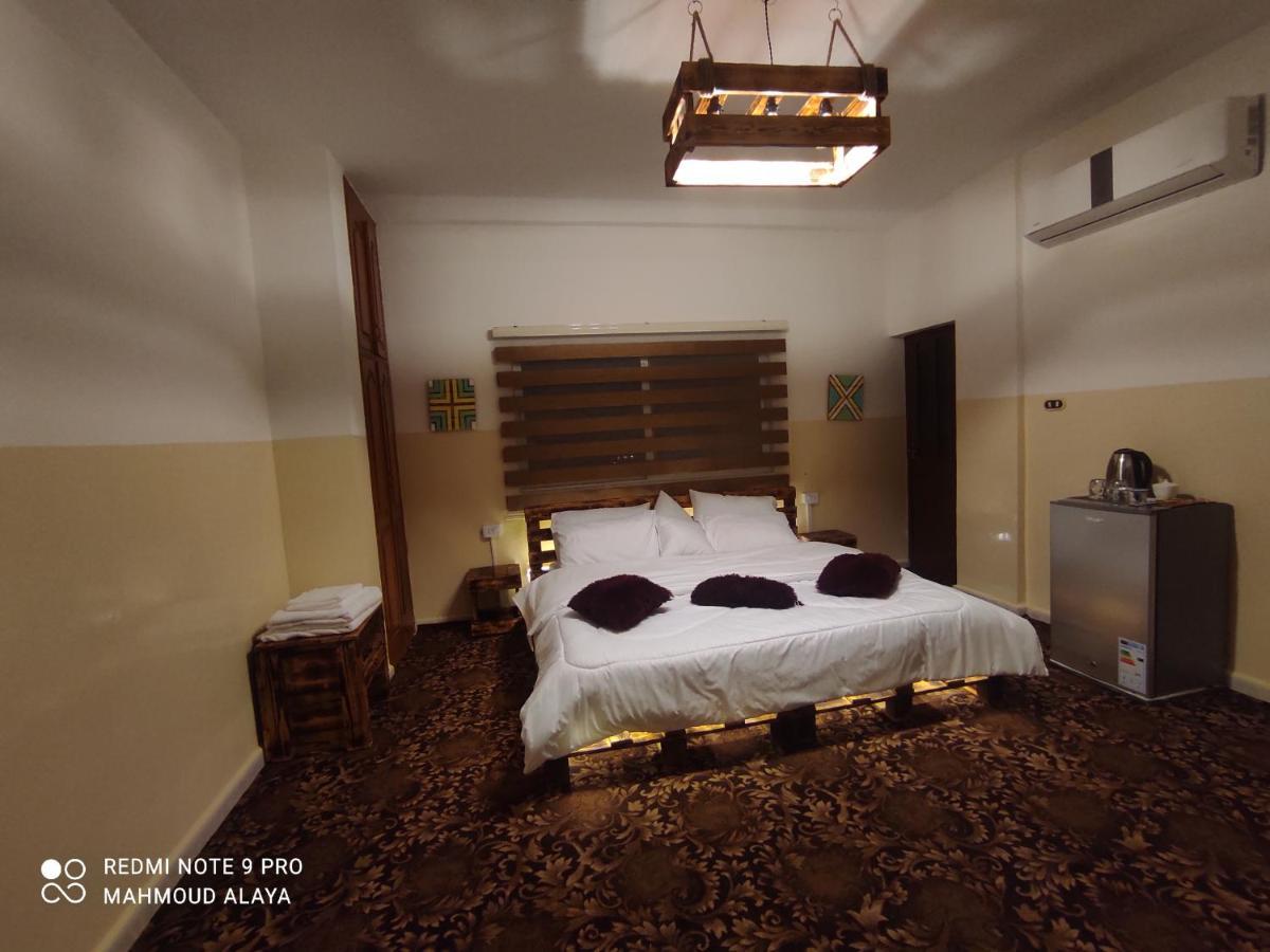 Petra Wooden House Apartment Wadi Musa Exterior photo