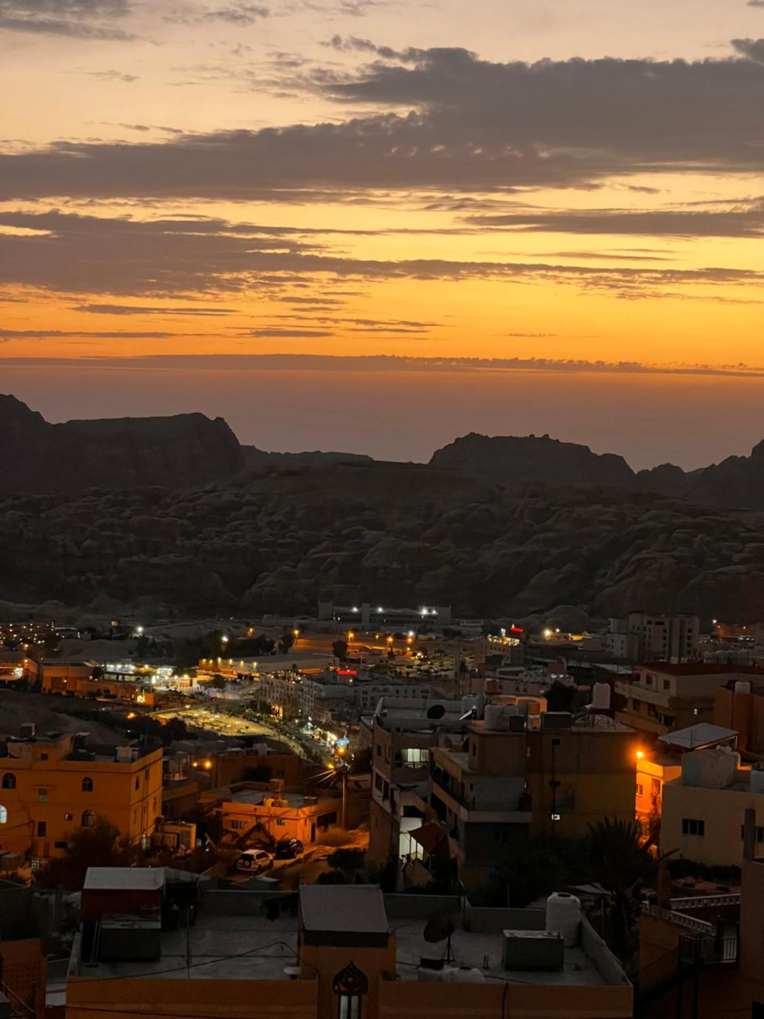 Petra Wooden House Apartment Wadi Musa Exterior photo